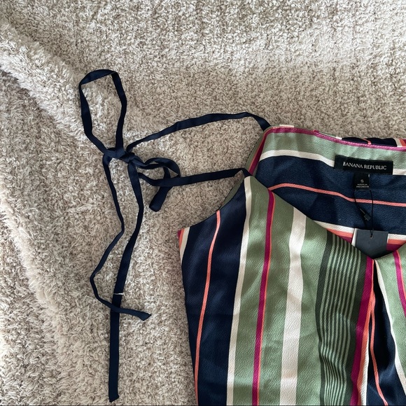 NWT Banana Republic Striped Top with Tie-Straps - Picture 4 of 6